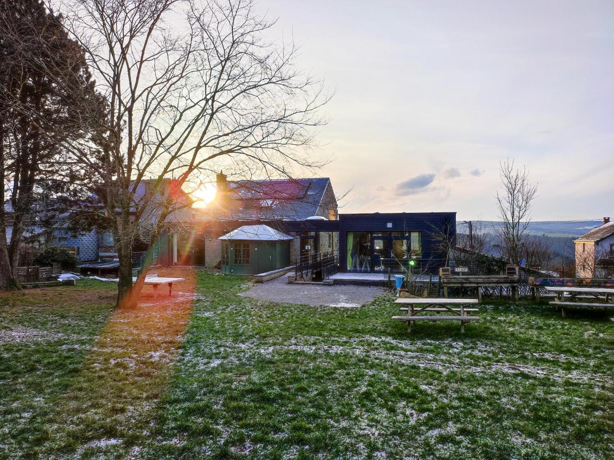 Le Fagotin - Youth Hostel Stoumont Exterior foto